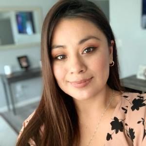 Meet your Posher, Yuli